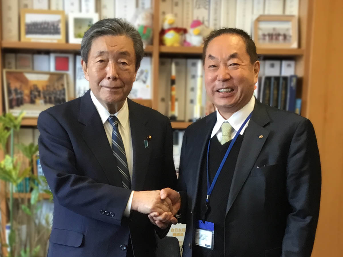 森山裕衆議院議員と弊社・後藤清社長